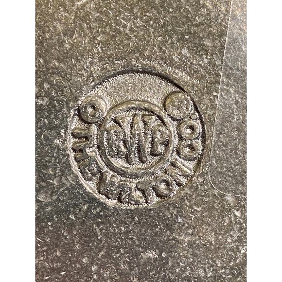 The Wilton Co Heavy Aluminum Square dish 7.25 X 7.25 in with rounded corners EUC - Picture 12 of 14